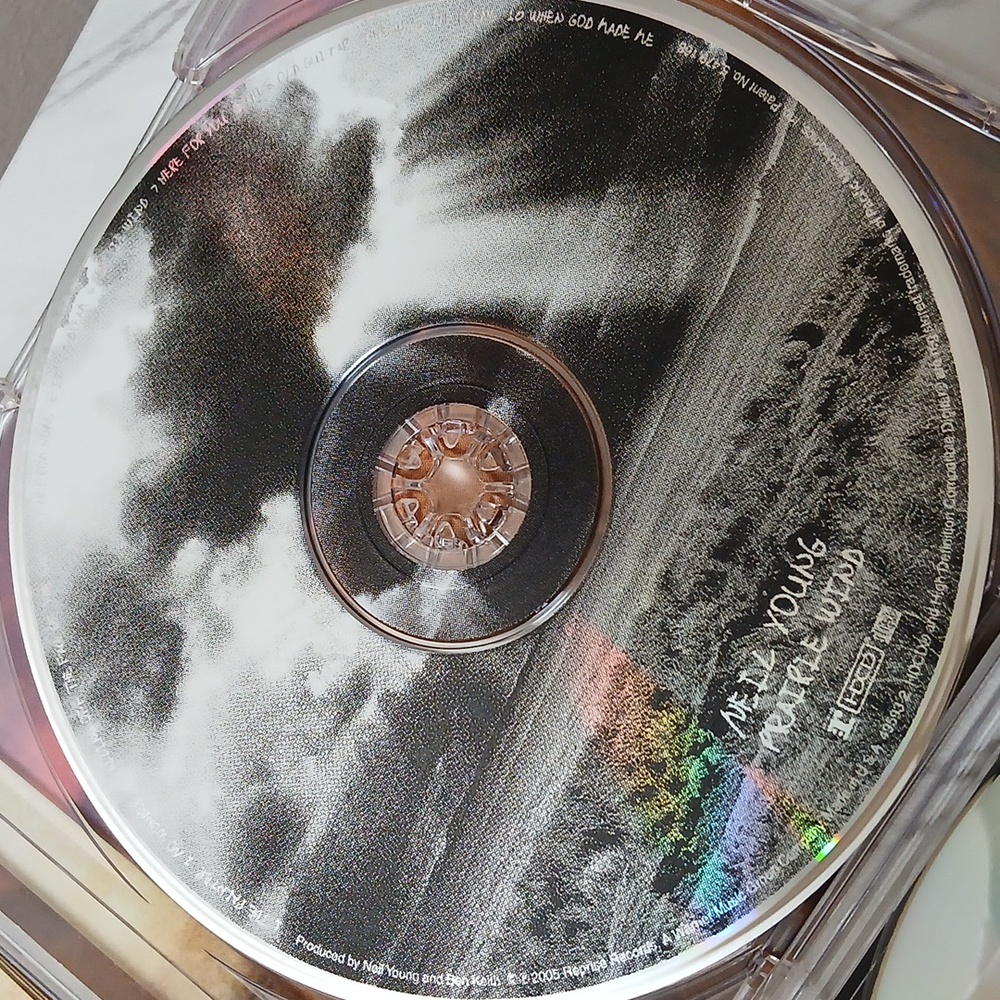 Neil Young CD Collection - Picture 10 of 16